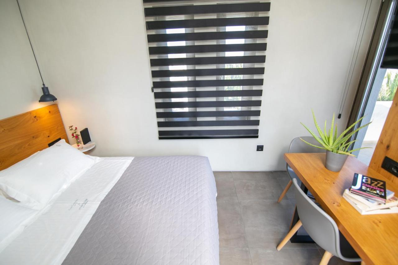 סנטוריני Marquise Suites - Adults Only מראה חיצוני תמונה