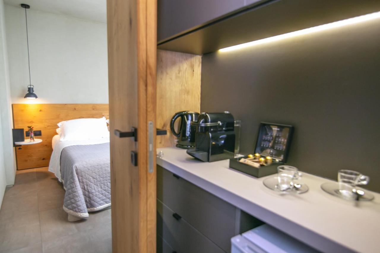 סנטוריני Marquise Suites - Adults Only מראה חיצוני תמונה
