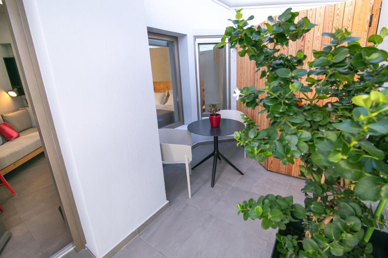 סנטוריני Marquise Suites - Adults Only מראה חיצוני תמונה